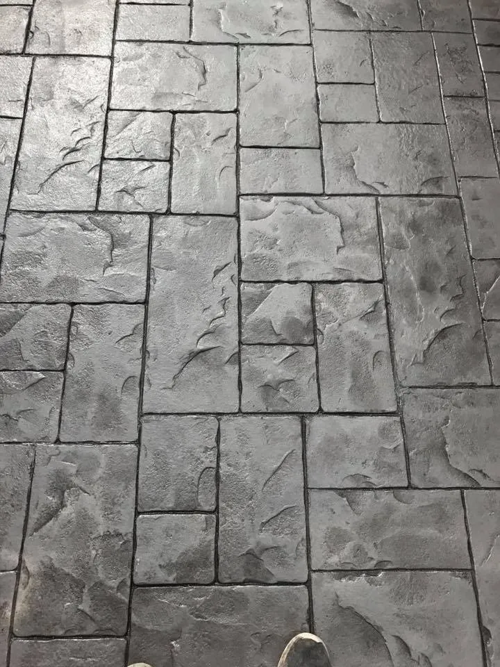 Ashler slate patterned surface